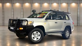 2018 Toyota Landcruiser GX SUV Pre-Owned Car Thumbnail