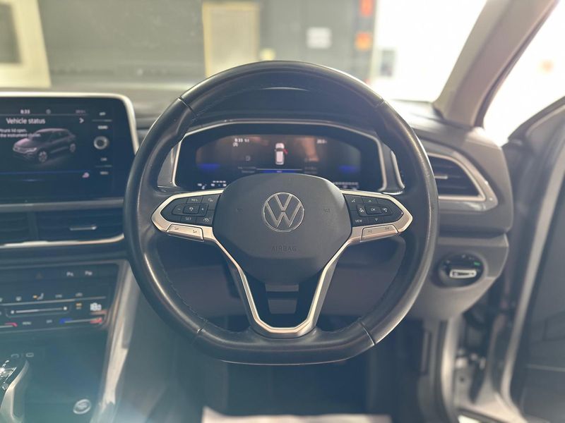 2022 Volkswagen T-Roc 110TSI Style D11 Auto MY23 Photo 11