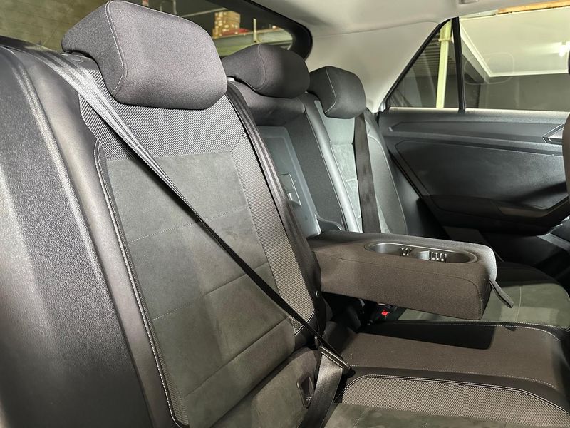2022 Volkswagen T-Roc 110TSI Style D11 Auto MY23 Photo 17