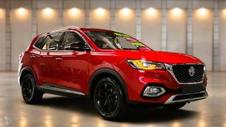 2023  MG HS Excite SUV (Diamond Red) Pre-Owned Car Thumbnail