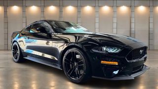 2017 Ford Mustang GT Coupe (Shadow Black) Pre-Owned Car Thumbnail