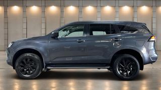 2021 Isuzu MU-X LS-U SUV (Obsidian Grey) Pre-Owned Car Thumbnail