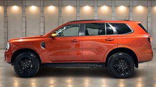 2023  Ford Everest Trend SUV (Sedona Orange) Pre-Owned Car Thumbnail