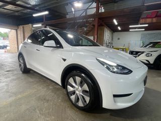 2022 Tesla Model Y Rear-Wheel Drive SUV (Pearl White) Pre-Owned Car Thumbnail