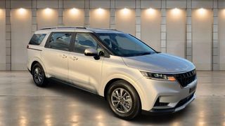 2022 Kia Carnival S People Mover (Silver) Pre-Owned Car Thumbnail