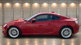 2015 Toyota 86 GT Coupe (Mount Fuji Red) Pre-Owned Car Thumbnail