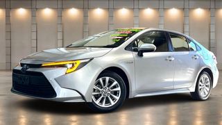 2022 Toyota Corolla Ascent Sport Hybrid Sedan (Silver Pearl) Pre-Owned Car Thumbnail
