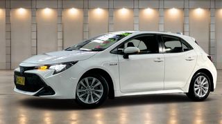 2023 Toyota Corolla Ascent Sport Hybrid Hatch (Glacier White) Pre-Owned Car Thumbnail