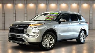 2023  Mitsubishi Outlander LS SUV (Sterling Silver) Pre-Owned Car Thumbnail