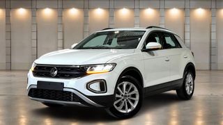 2023  Volkswagen T-Roc CityLife SUV (Pure White) Pre-Owned Car Thumbnail