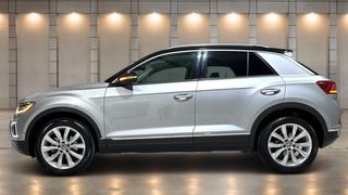 2022  Volkswagen T-Roc 110TSI Style SUV (Pyrite Silver) Pre-Owned Car Thumbnail