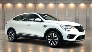 2023  Renault Arkana Zen SUV (White) Pre-Owned Car Thumbnail