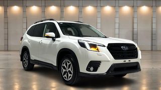 2023  Subaru Forester 2.5i SUV (Crystal White) Pre-Owned Car Thumbnail