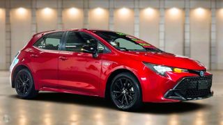 2022 Toyota Corolla Ascent Sport Hybrid Hatch (Jasper Red) Pre-Owned Car Thumbnail