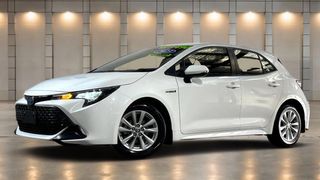 2023 Toyota Corolla Ascent Sport Hybrid Hatch (Glacier White) Pre-Owned Car Thumbnail