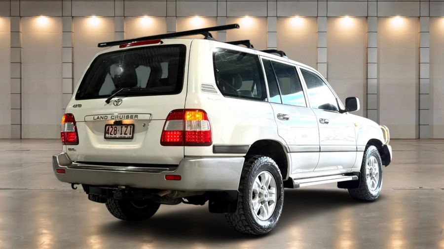 2005 Toyota Landcruiser GXL Auto 4x4 Photo 6
