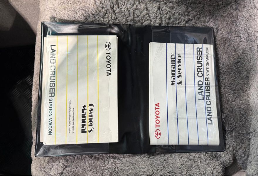 2005 Toyota Landcruiser GXL Auto 4x4 Photo 33