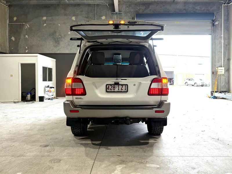 2005 Toyota Landcruiser GXL Auto 4x4 Photo 31