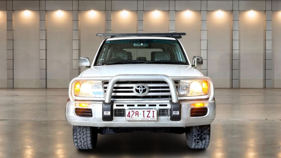 2005 Toyota Landcruiser GXL Auto 4x4 Photo 2