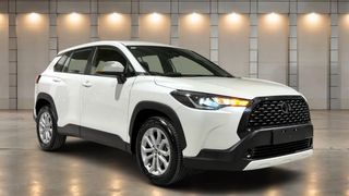 2023  Toyota Corolla Cross GX SUV (Frosted White) Pre-Owned Car Thumbnail