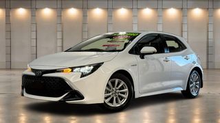 2023 Toyota Corolla Ascent Sport Hybrid Hatch (Glacier White) Pre-Owned Car Thumbnail