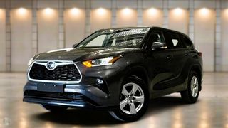 2023  Toyota Kluger GX SUV (Graphite) Pre-Owned Car Thumbnail