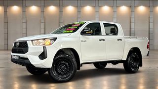 2024 Toyota Hilux Workmate Ute (Glacier White) Pre-Owned Car Thumbnail