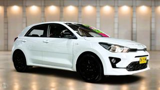 2023 Kia Rio S Hatch (Clear White) Pre-Owned Car Thumbnail
