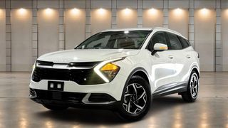 2022  Kia Sportage S SUV (Clear White) Pre-Owned Car Thumbnail