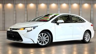 2022  Toyota Corolla Ascent Sport Sedan (Glacier White) Pre-Owned Car Thumbnail
