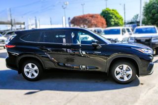 2023 Toyota Kluger GX SUV (Eclipse Black) Pre-Owned Car Thumbnail