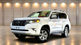 2022 Toyota Landcruiser Prado GXL SUV (Glacier White) Pre-Owned Car Thumbnail