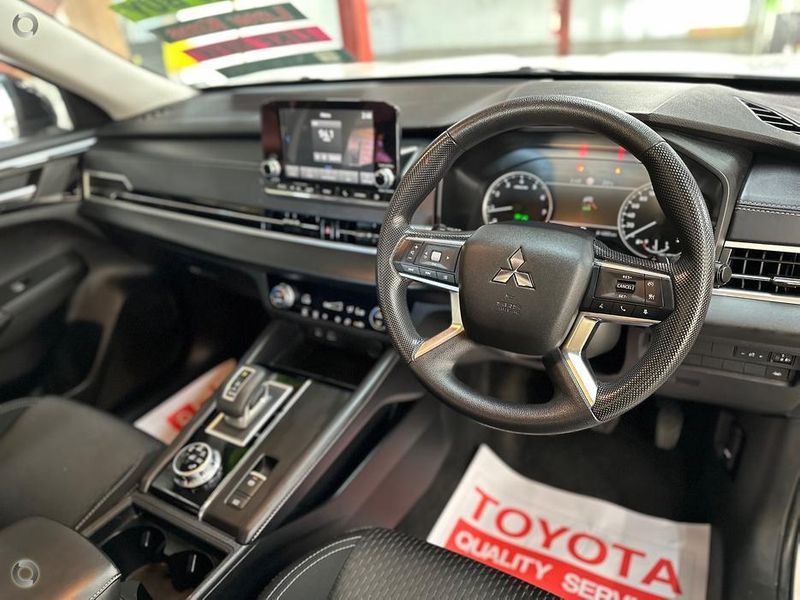 2022 Mitsubishi Outlander LS ZM Auto 2WD MY22.5 Photo 5