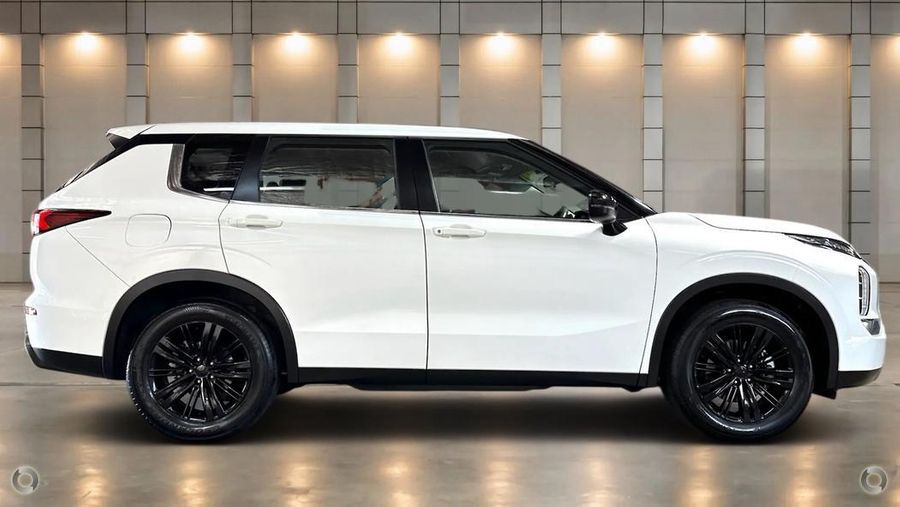 2022 Mitsubishi Outlander LS ZM Auto 2WD MY22.5 Photo 2